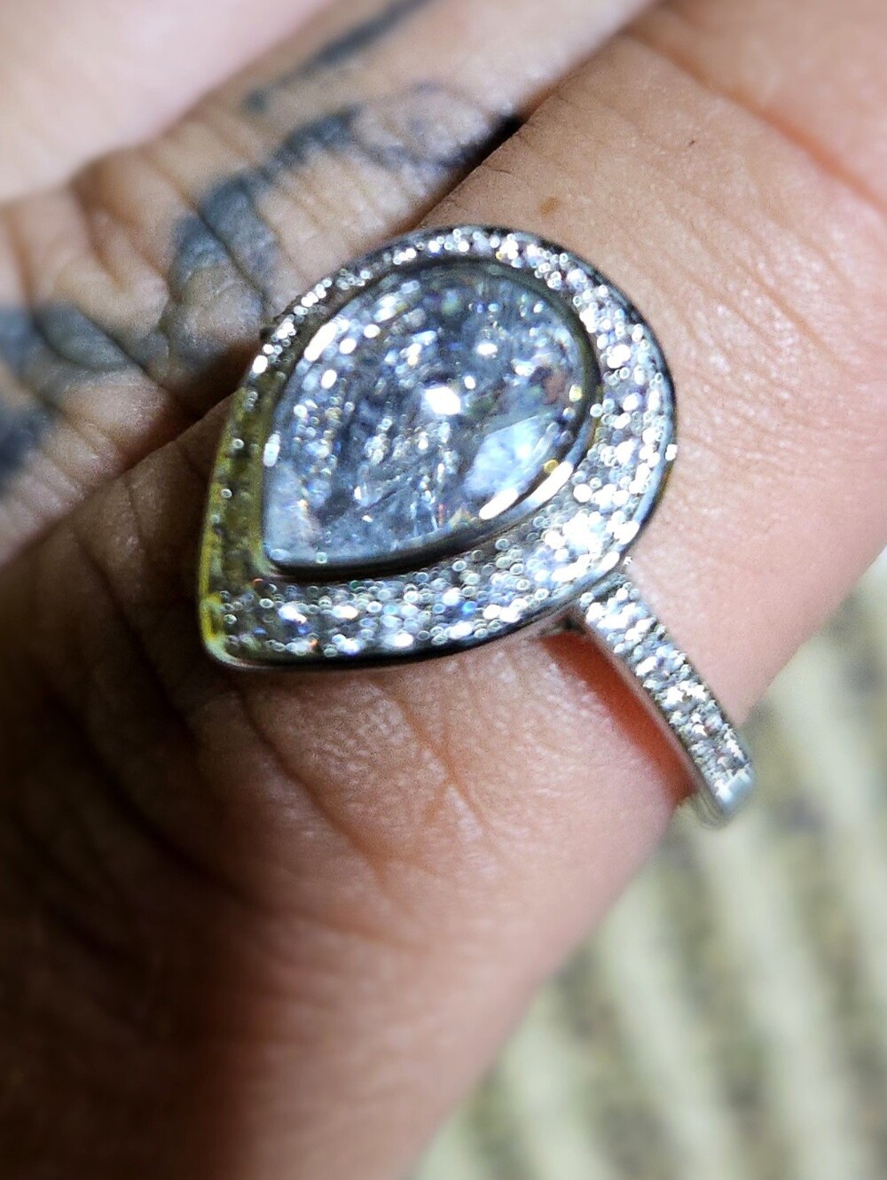 18k White Gold Filled Teardrop Pear-Cut Halo Engagement-Style Ring
